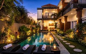 Sujiwa Ubud Hotel & Villa