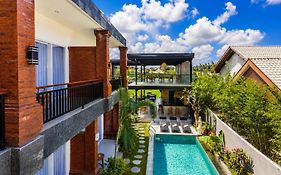 Sujiwa Ubud Hotel & Villa
